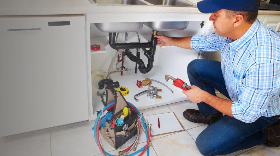 Expert burst pipe repair services in Oldsmar, FL